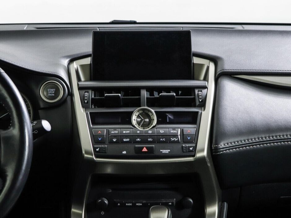 Lexus NX, 2.0 л, АТ, 2015 фото 9