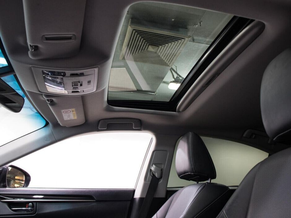 Lexus ES, 2.5 л, АТ, 2017 фото 2