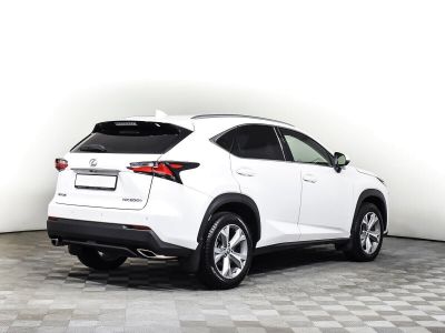 Lexus NX, 2.0 л, CVT, 2015 фото 4