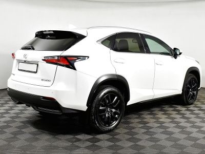 Lexus NX, 2.0 л, CVT, 2015 фото 4