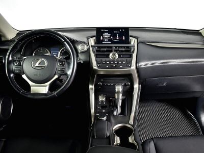 Lexus NX, 2.0 л, CVT, 2015 фото 9