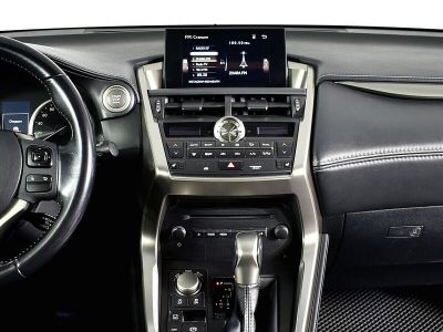 Lexus NX, 2.0 л, CVT, 2015 фото 1