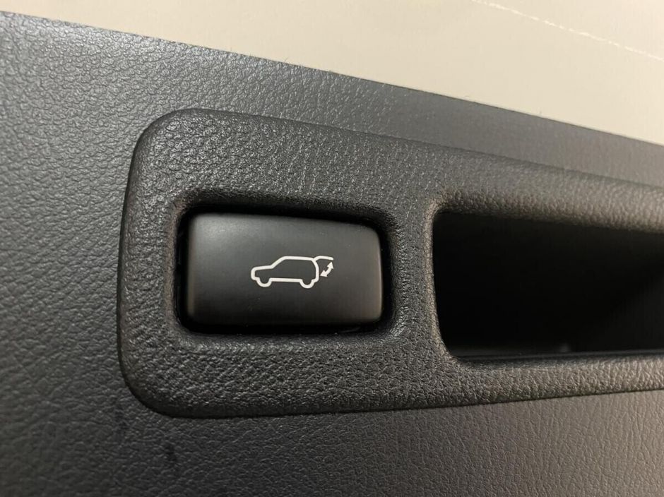 Lexus NX, 2.0 л, Вариатор, 2017 фото 1