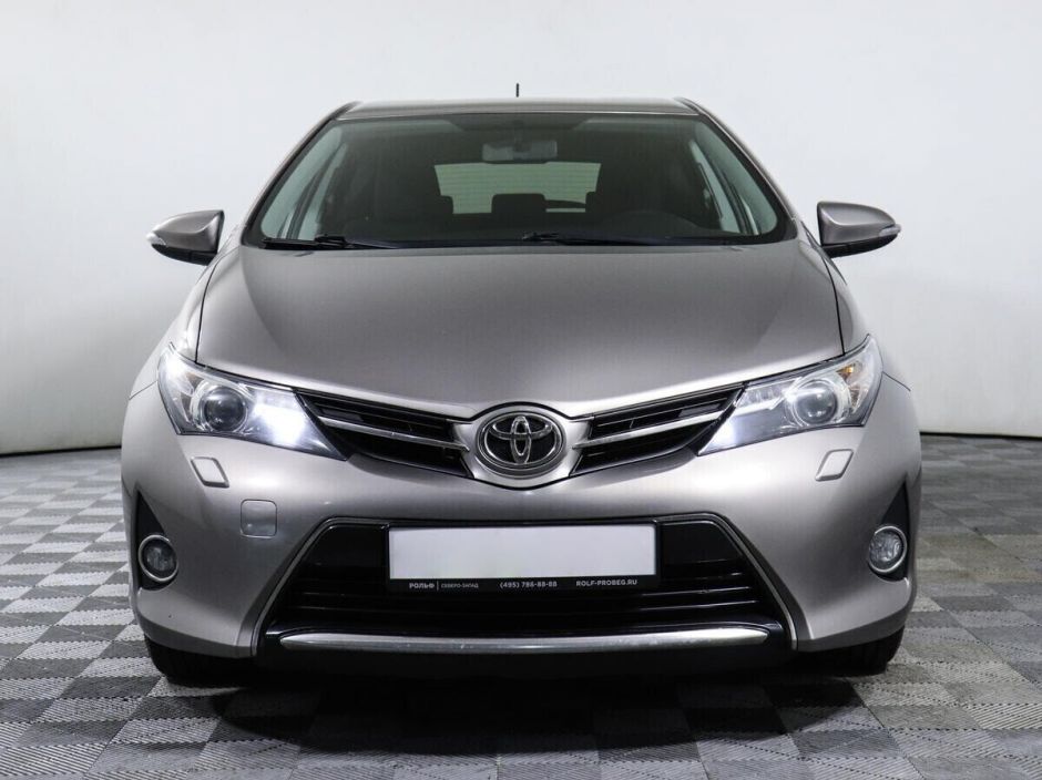 Toyota Auris, 1.6 л, Вариатор, 2013 фото 4
