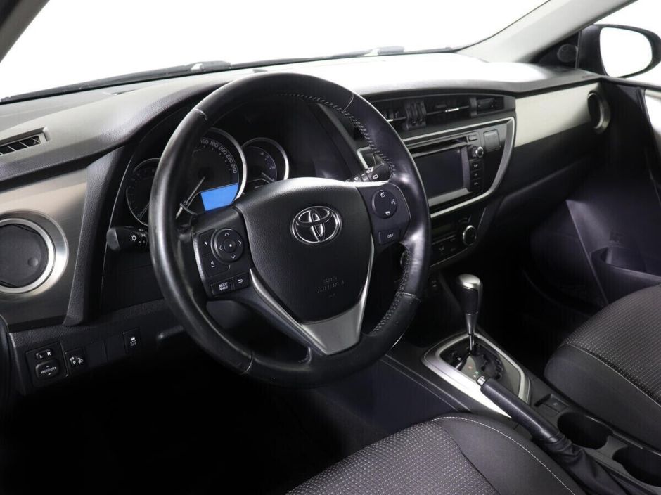 Toyota Auris, 1.6 л, Вариатор, 2013 фото 7