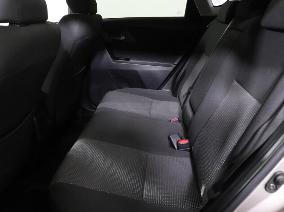 Toyota Auris, 1.6 л, Вариатор, 2013 фото 1