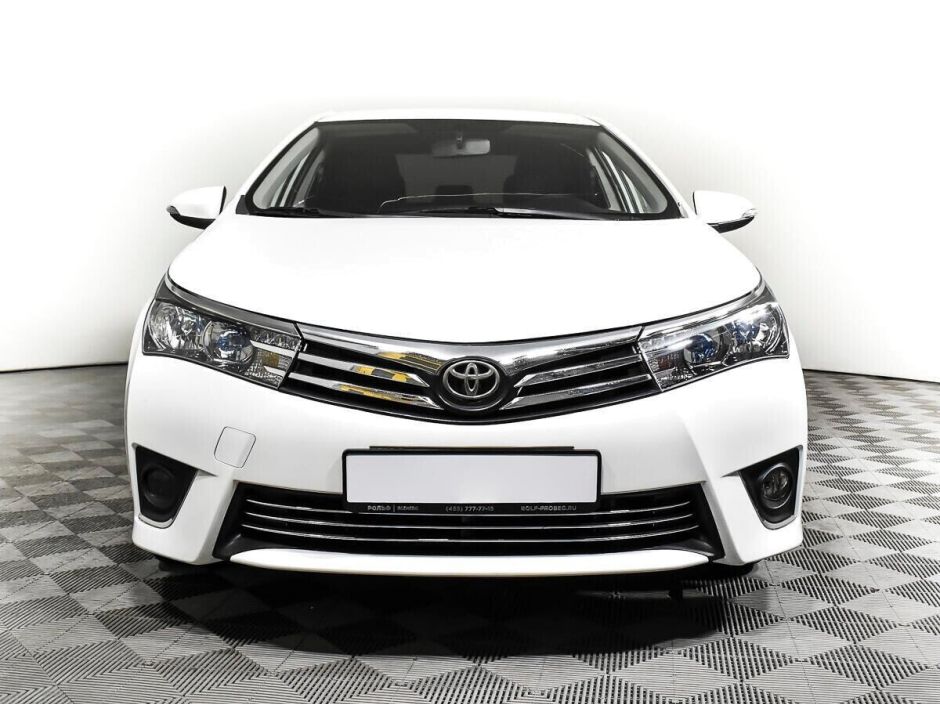Toyota Corolla, 1.6 л, Вариатор, 2014 фото 4