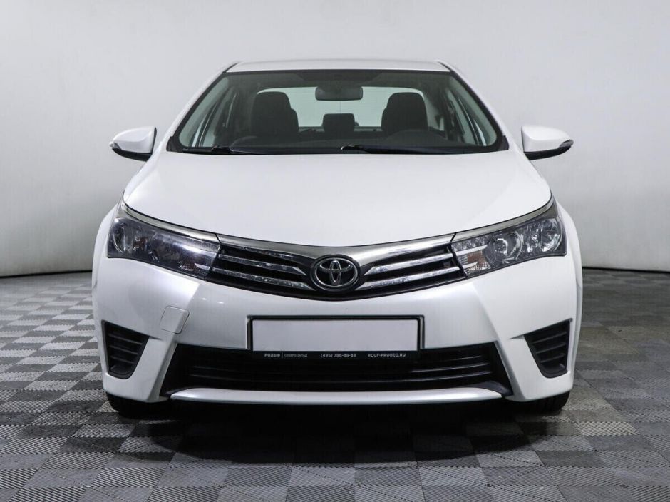 Toyota Corolla, 1.6 л, Вариатор, 2014 фото 4