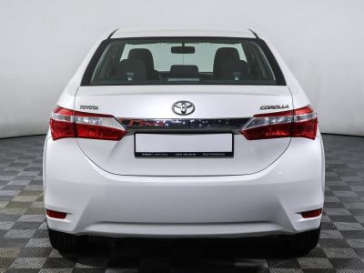 Toyota Corolla, 1.6 л, CVT, 2014 фото 6