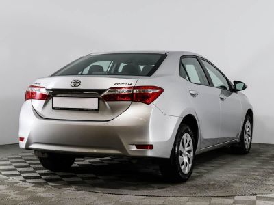 Toyota Corolla, 1.6 л, CVT, 2013 фото 5