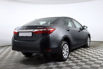 Toyota Corolla, 1.6 л, CVT, 2014 фото 5