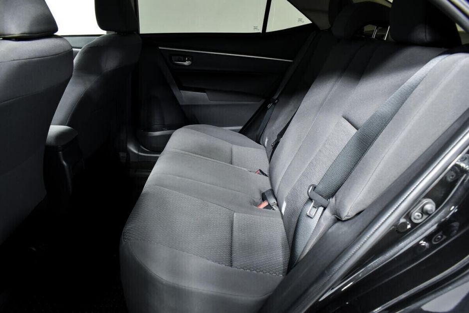 Toyota Corolla, 1.6 л, Вариатор, 2017 фото 1