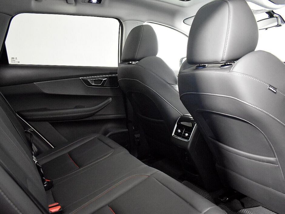 Chery Tiggo 7 Pro, 1.5 л, Вариатор, 2020 фото 1