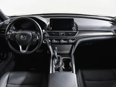 Honda Accord, 1.5 л, CVT, 2019 фото 8