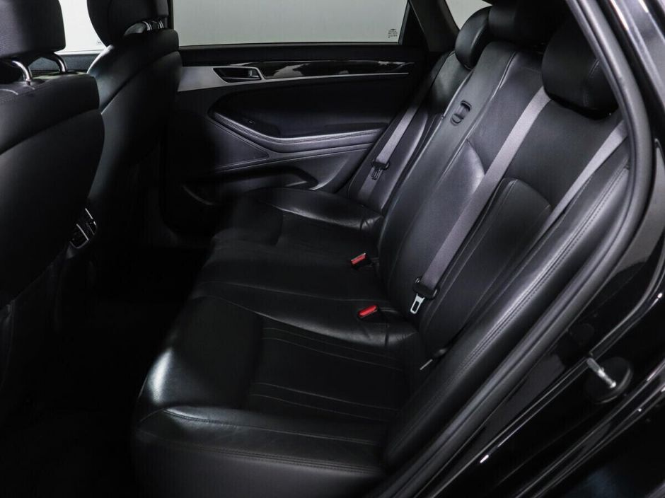 Genesis G80, 2.0 л, АТ, 2017 фото 2