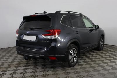 Subaru Forester, 2.0 л, CVT, 2019 фото 4