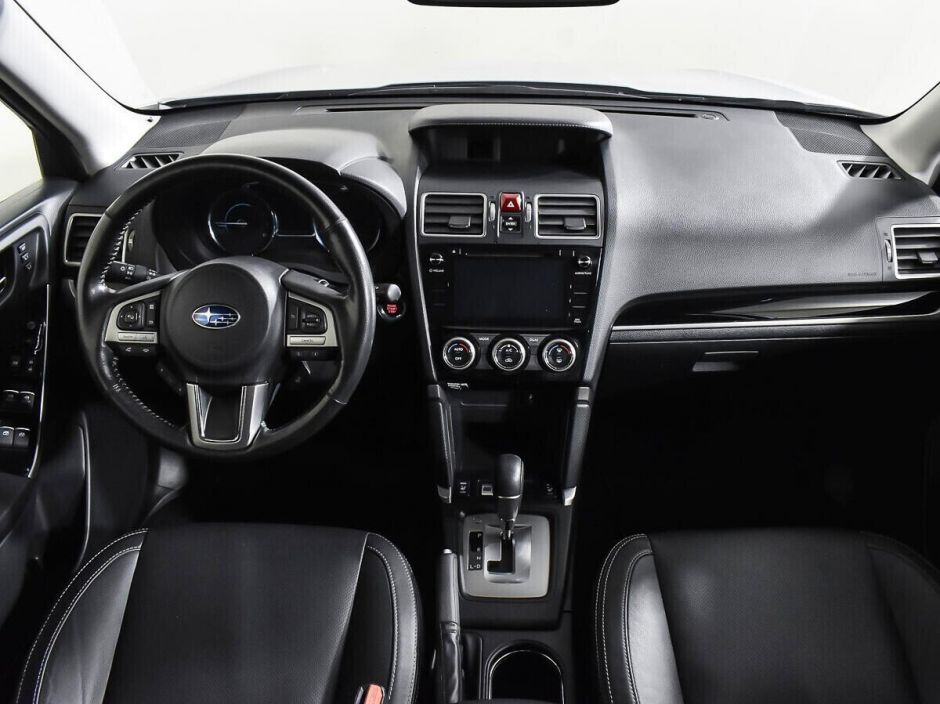 Subaru Forester, 2.5 л, Вариатор, 2017 фото 9