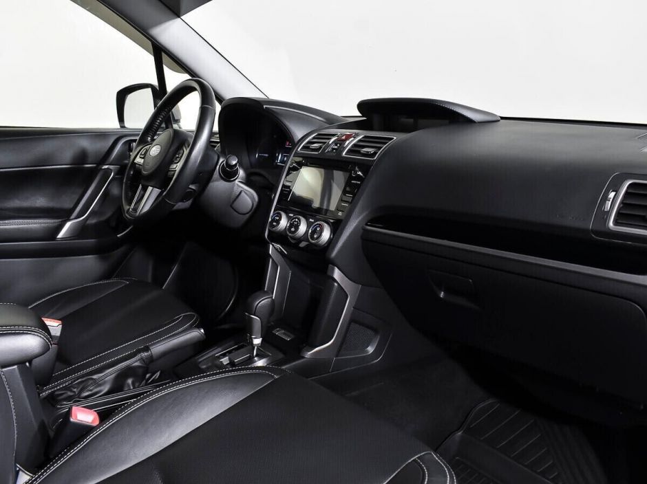 Subaru Forester, 2.5 л, Вариатор, 2017 фото 11