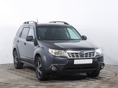 Subaru Forester, 2.0 л, АКПП, 2010 фото 5