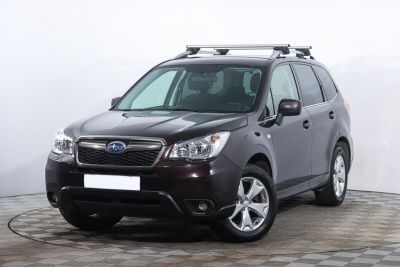 Subaru Forester, 2.0 л, CVT, 2013 фото 3