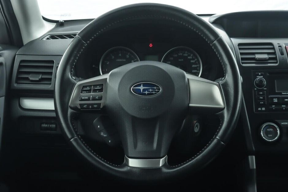 Subaru Forester, 2.0 л, Вариатор, 2013 фото 9