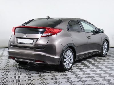 Honda Civic, 1.8 л, АКПП, 2013 фото 5