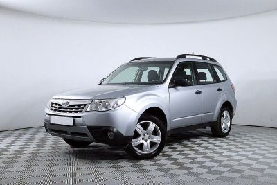 Subaru Forester, 2.0 л, АКПП, 2012 фото 3