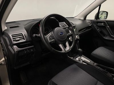 Subaru Forester, 2.0 л, CVT, 2017 фото 7