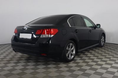 Subaru Legacy, 2.0 л, CVT, 2011 фото 4