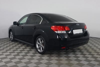 Subaru Legacy, 2.0 л, CVT, 2011 фото 6