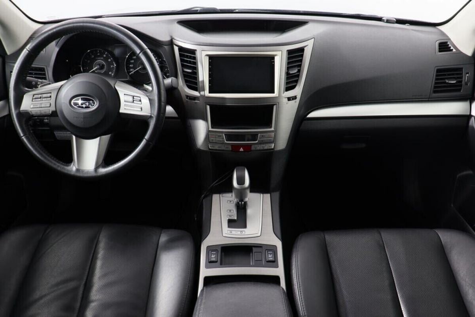 Subaru Legacy, 2.0 л, Вариатор, 2011 фото 7