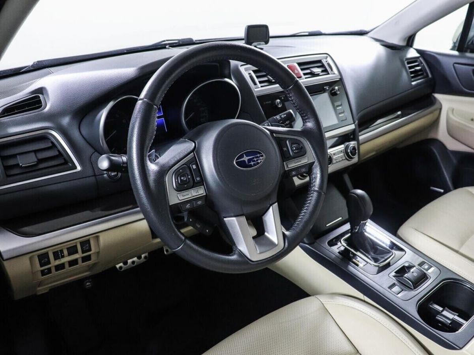 Subaru Outback, 2.5 л, Вариатор, 2015 фото 7