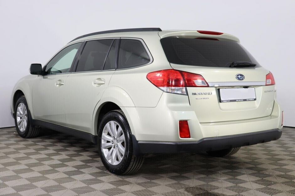 Subaru Outback, 2.5 л, Вариатор, 2010 фото 6