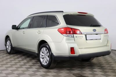 Subaru Outback, 2.5 л, CVT, 2010 фото 6