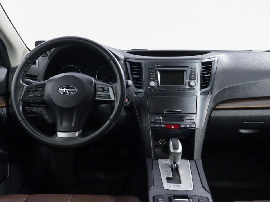 Subaru Outback, 2.5 л, Вариатор, 2014 фото 8