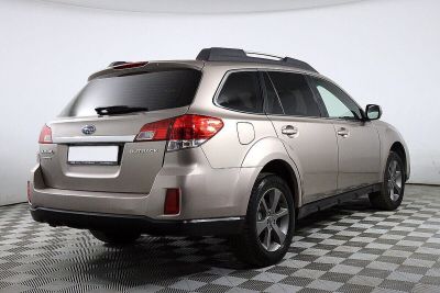 Subaru Outback, 2.5 л, CVT, 2014 фото 4