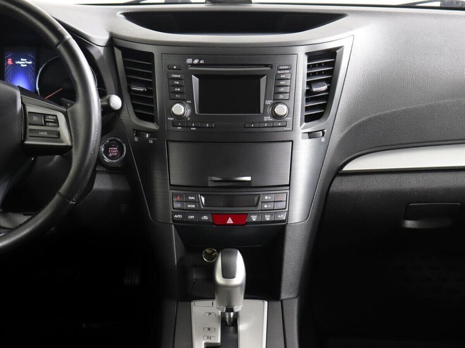 Subaru Outback, 2.5 л, Вариатор, 2013 фото 9