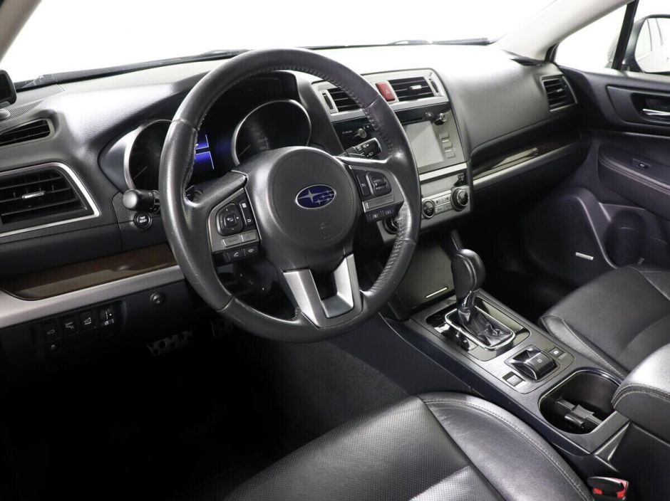 Subaru Outback, 2.5 л, Вариатор, 2016 фото 7
