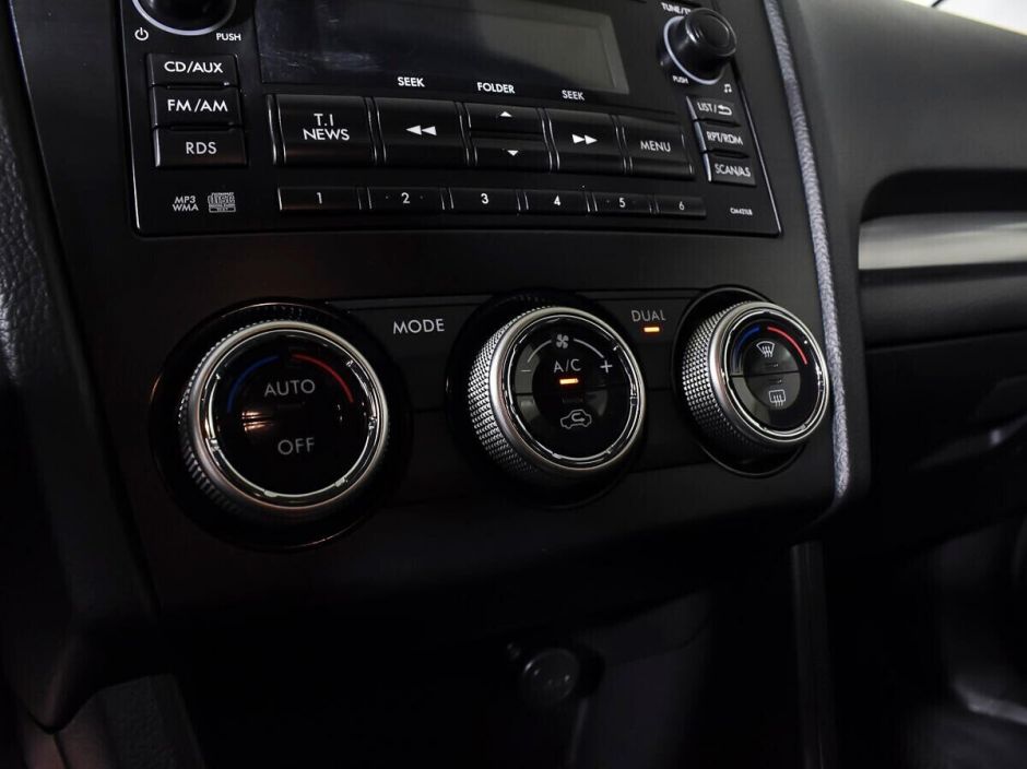 Subaru XV, 2.0 л, Вариатор, 2014 фото 13