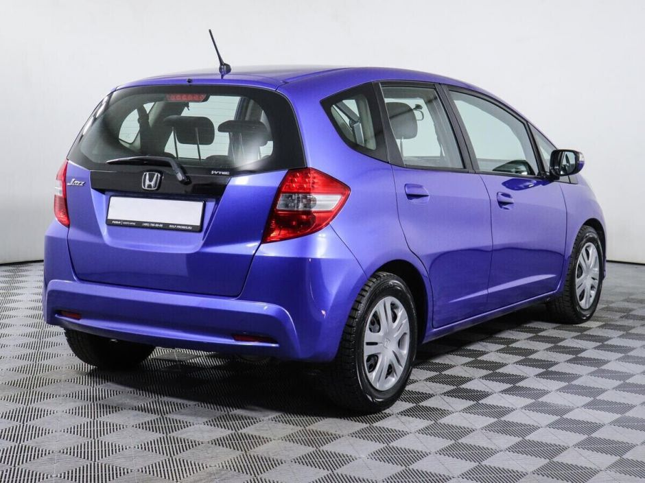 Honda Jazz, 1.3 л, Вариатор, 2012 фото 5