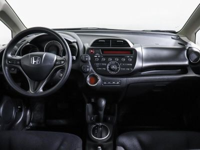 Honda Jazz, 1.3 л, CVT, 2012 фото 8