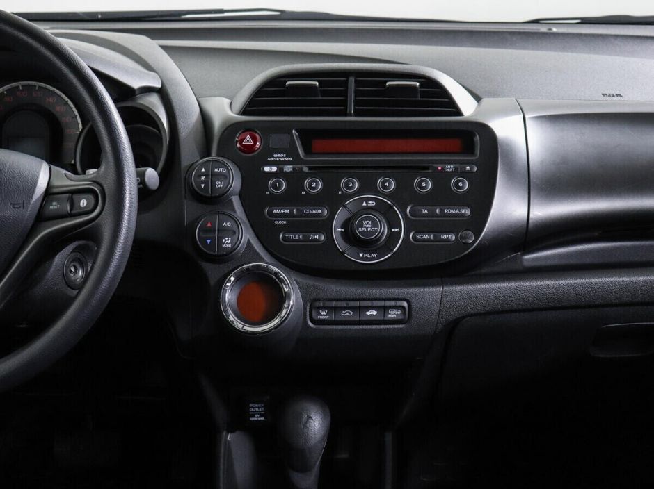 Honda Jazz, 1.3 л, Вариатор, 2012 фото 9