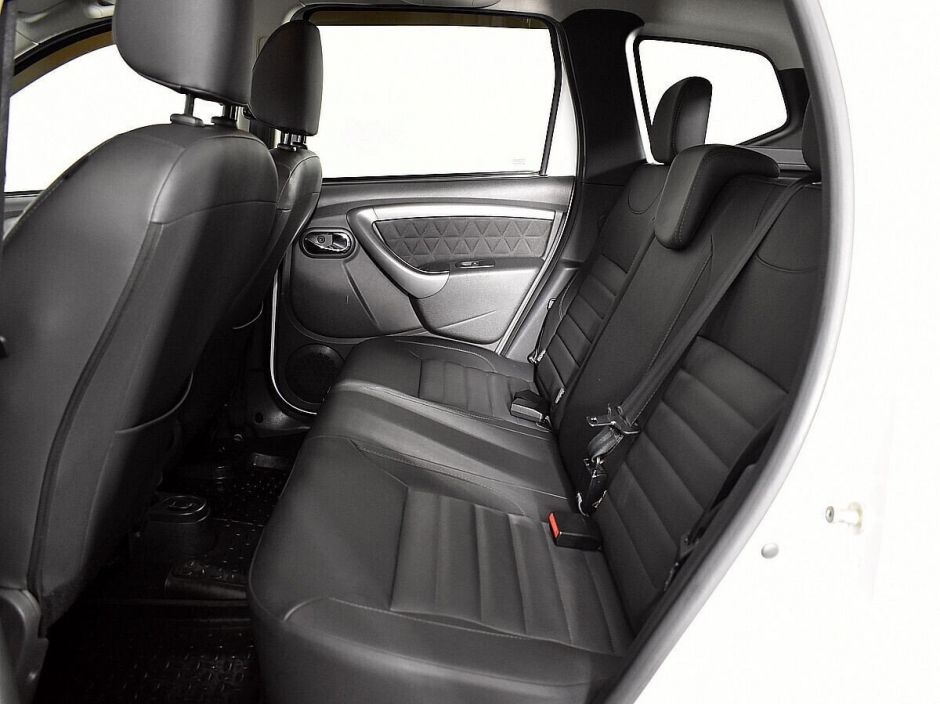 Renault Duster, 1.5 л, МТ, 2017 фото 1