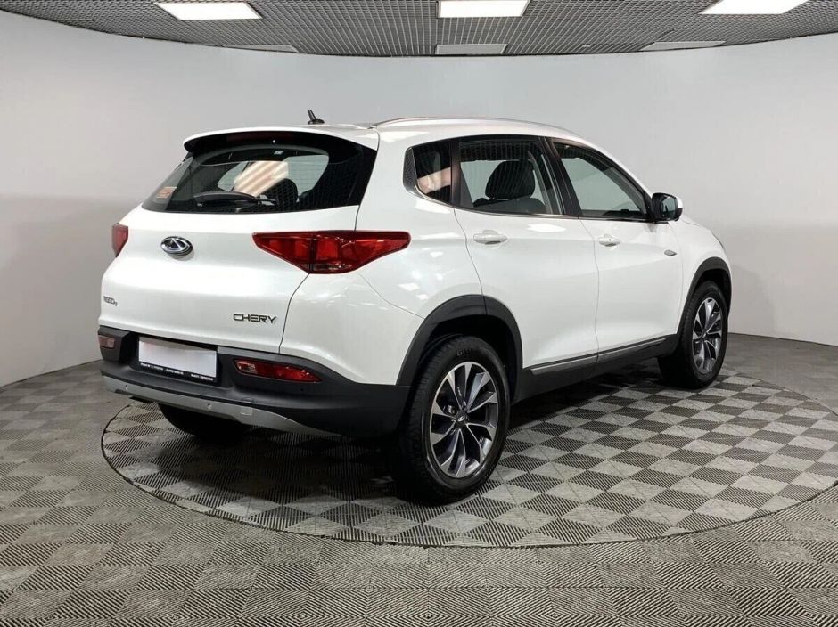 Chery Tiggo 7, 2.0 л, Вариатор, 2019 фото 4