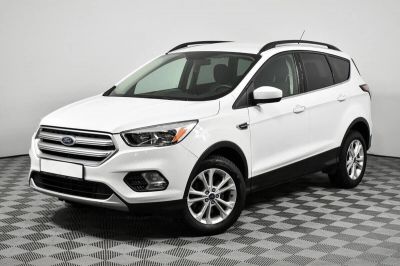 Ford Escape, 1.5 л, АКПП, 2017 фото 3