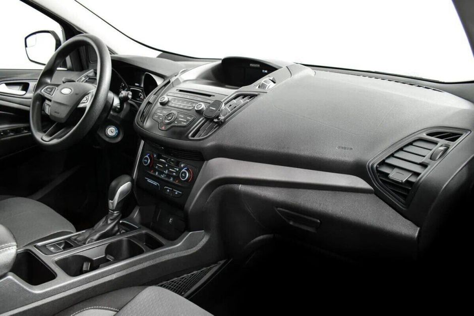Ford Escape, 1.5 л, АТ, 2017 фото 9