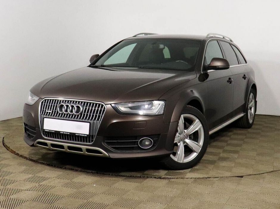 Audi A4, 2.0 л, Вариатор, 2013 фото 3