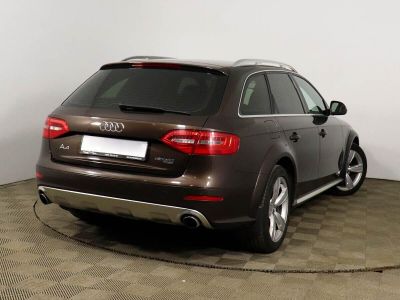 Audi A4, 2.0 л, CVT, 2013 фото 4