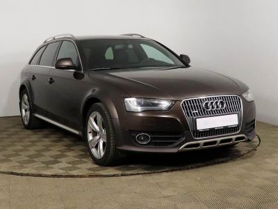 Audi A4, 2.0 л, CVT, 2013 фото 5