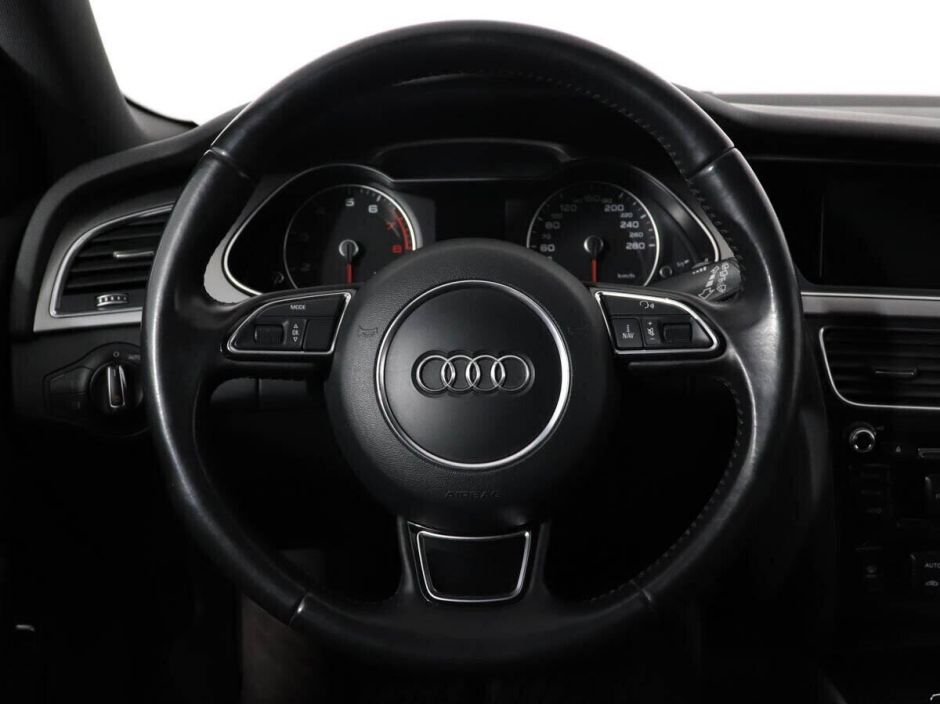 Audi A4, 2.0 л, Вариатор, 2013 фото 9